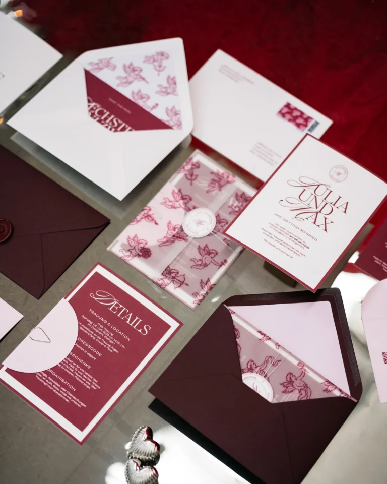 Instagram post from studio.brini.papeterie. This post is in position 2.